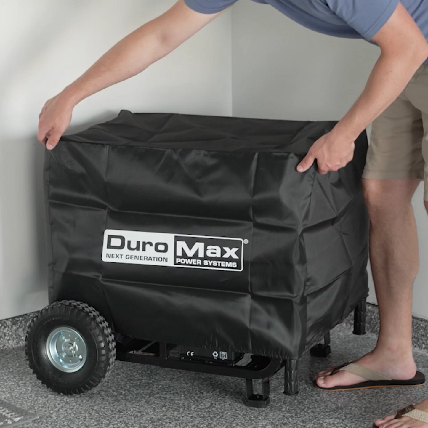 DuroMax XPLGC Large Weather Resistant Portable (6000 - 13000 watt) Generator Cover