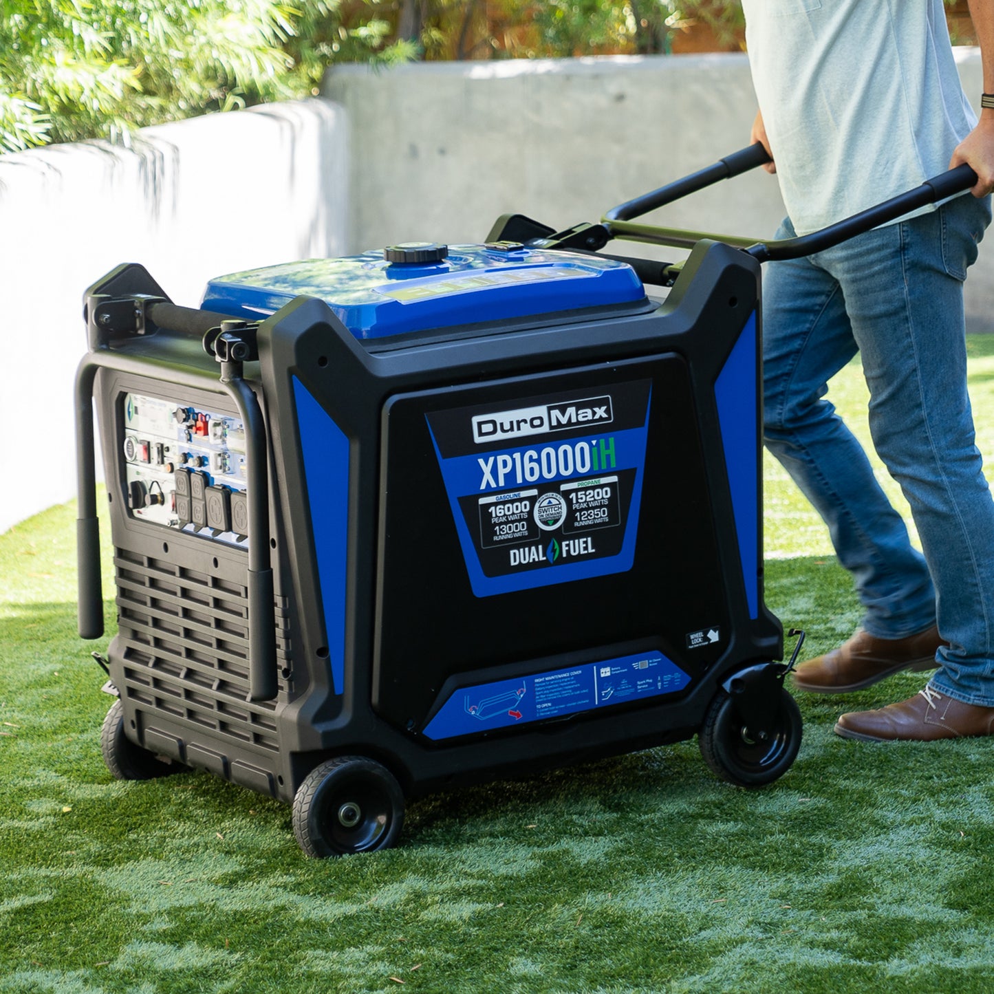 DuroMax XP16000iH 16,000 Watt V-Twin Dual Fuel Portable Digital Inverter Generator