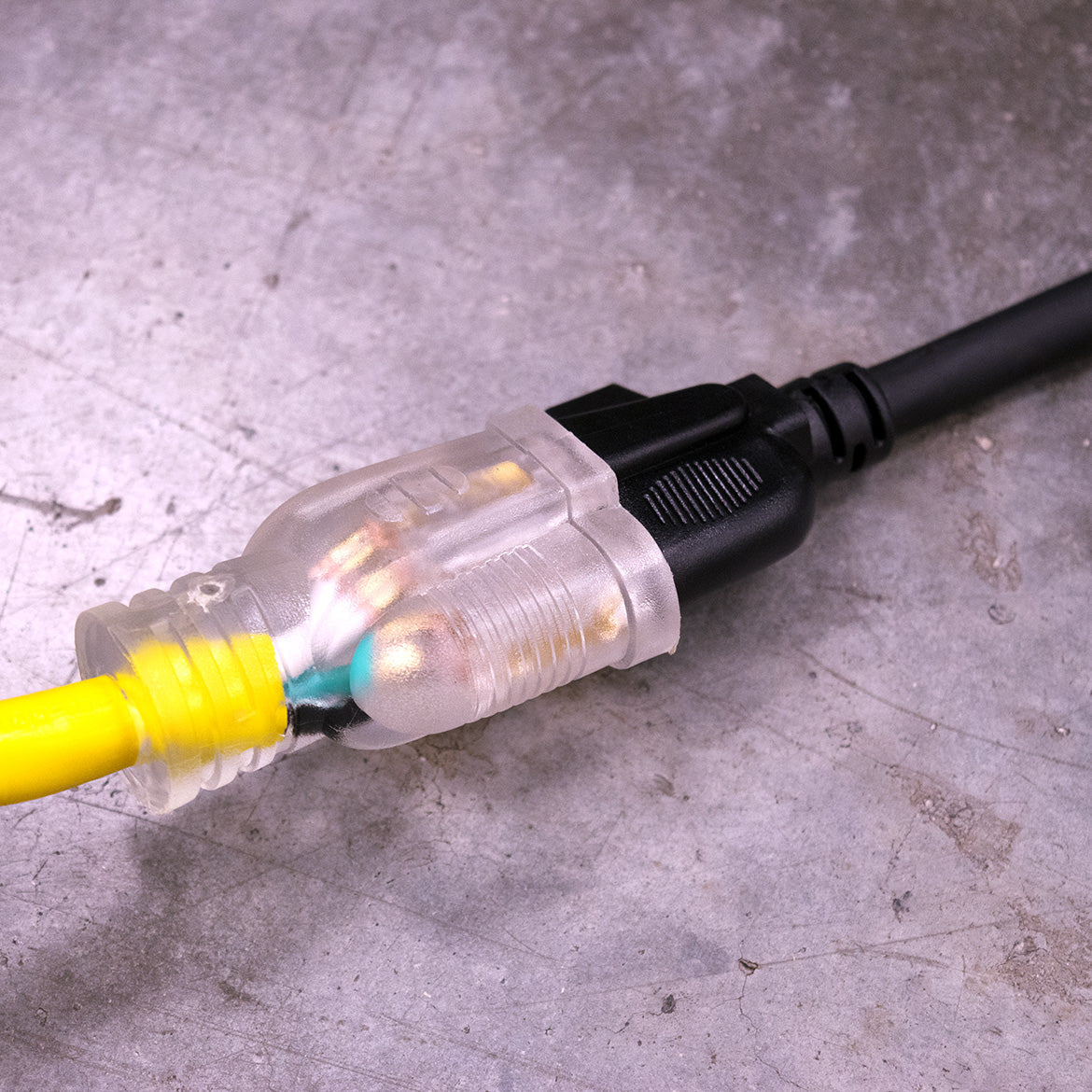 DuroMax XPC12100A 100 Ft 12 Ga Single Tap Extension Power Cord
